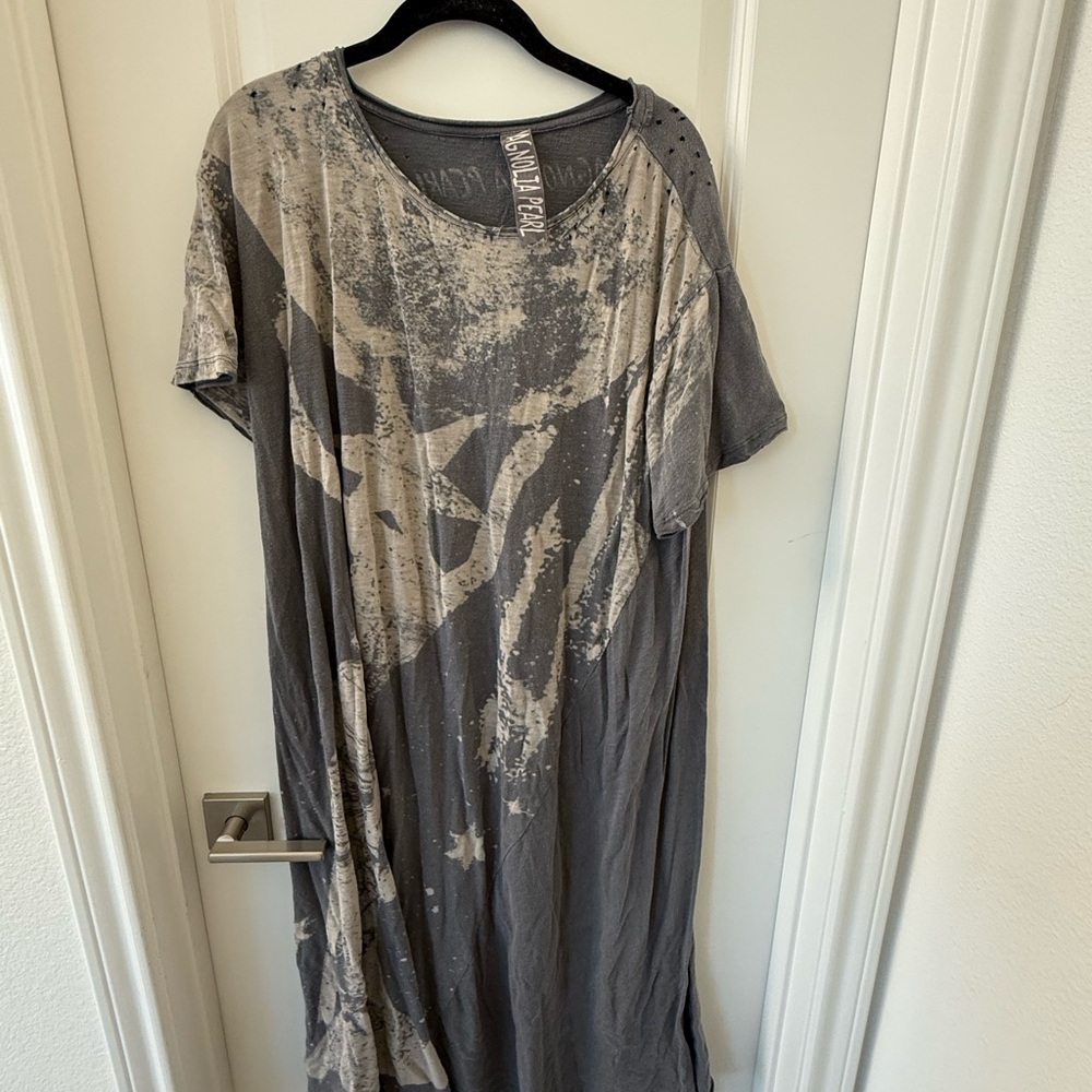 Magnolia Pearl Gray Star Maxi Dress